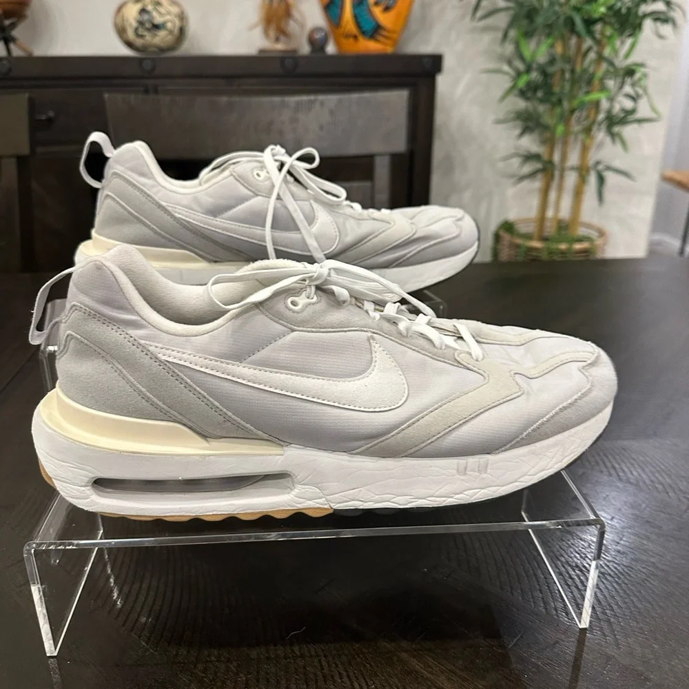 Nike Men's Athletic Shoes - White - Picture 6 of 13